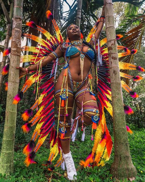 Caribana Costume, Trini Carnival, Carnival Diy, Trinidad Carnival Costumes, Rio Carnival Costumes, Brazilian Carnival Costumes, Caribbean Women, Carribean Carnival Costumes, Brazilian Dress