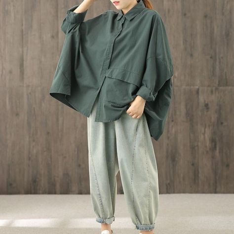 Black Blouses, Tunics For Women, Baggy Tops, Green Tunic, Blouse Material, Button Down Blouse, Blouse Fabric, Everyday Wardrobe, Black Blouse