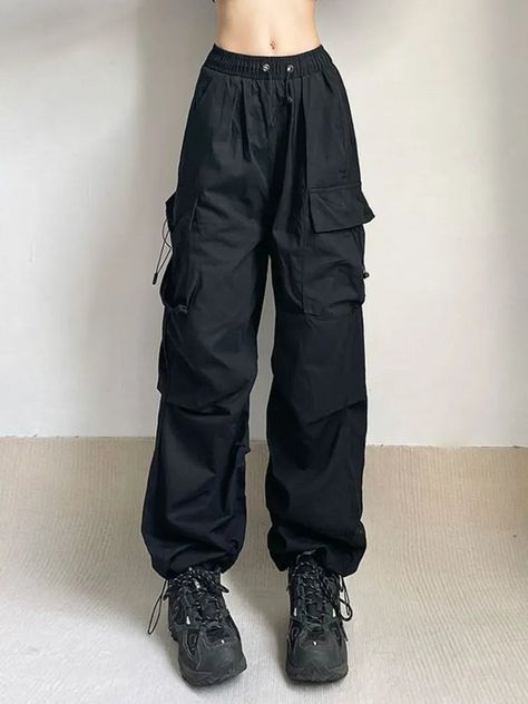 Discover the soft, broadcloth fabric of Y2k Vintage Loose Cargo Pants, crafted from luxurious polyester to create a beautiful fit that's ever so comfortable. DETAILSFabric Type: BroadclothMaterial: PolyesterFit Type: Loose Cargo Parachute Pants, Y2k Hip Hop, Y2k Cargo Pants, Celana Kargo, Cargo Pants Streetwear, Wide Leg Joggers, Celana Fashion, Baggy Sweatpants, Y2k Pants