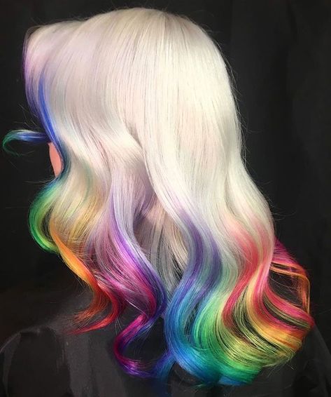 Best Purple Hair Dye, Peekaboo Hair Colors, Hair Color Images, Hair Color Pictures, Hair Colorful, Dyed Hair Pastel, Ombre Blond, Dyed Hair Purple, Peekaboo Hair