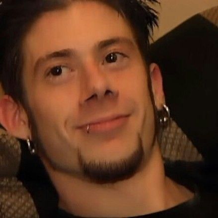 Wes Borland, Limp Bizkit, Piercings, Hair