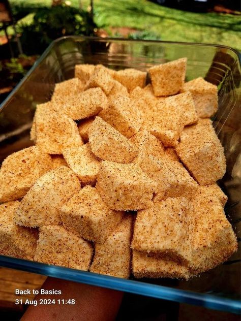 Coconut Marshmallow Recipe, Roasted Coconut, Marshmallow Recipe, French Toast Rolls, Crunch Bar, Homemade Marshmallows, South African Recipes, Recipe Blog, Coconut Recipes