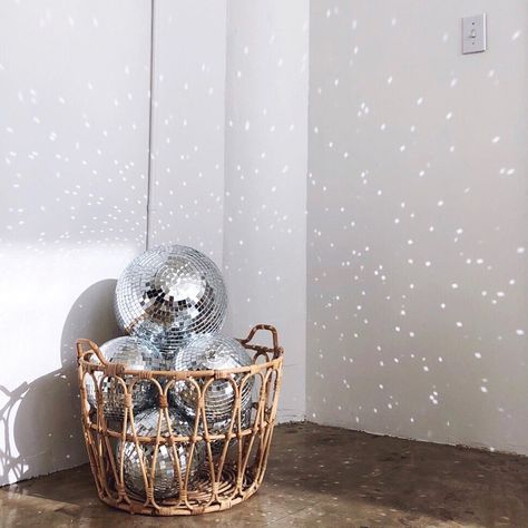 Disco Balls Disco Ball In Nursery, Disco Ball In Bedroom, Disco Nursery, Disco Home Decor, Disco Ball Home Decor, Disco Ball Aesthetic, Decor For Events, Disco Ball Decor, Morning Magic