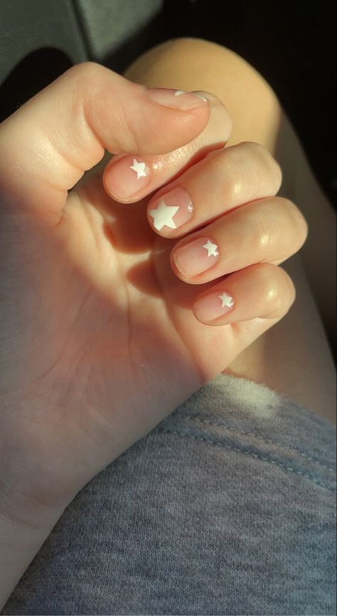 Star Nails Short, White Star Nails, Pink Gellac, Cute Short Nails, Plain Nails, Gelish Nails, Pointed Nails, Pretty Gel Nails, Ballerina Nails