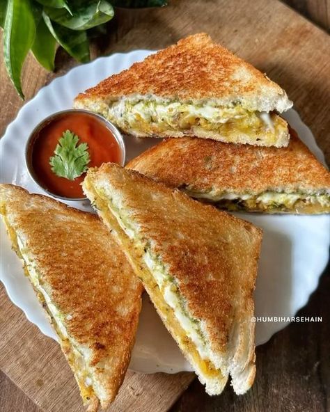 Sandwiches Breakfast, Aloo Masala, Cheese Slice, Red Chilli Powder, Power Red, Green Chutney, Coriander Powder, Cheese Sandwich, Red Chilli