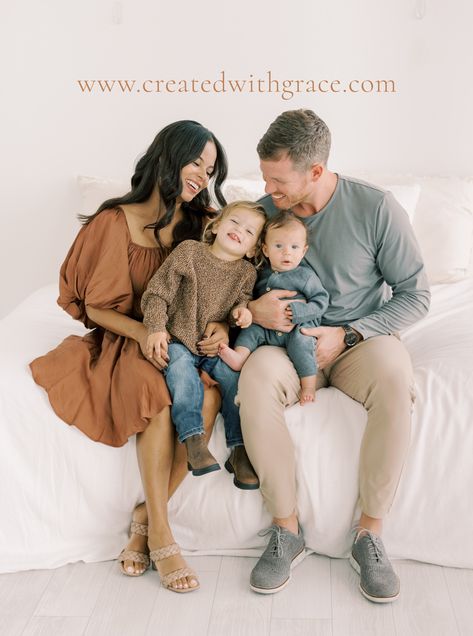 Family Session Outfit Inspiration Light And Airy Christmas Photos, Spring Family Session Outfits, Family Photo Outfits Studio, Grace Ann, Studio Mini Sessions, Holiday Photos Outfits, Katie Wright, Mint Room, Studio Lifestyle