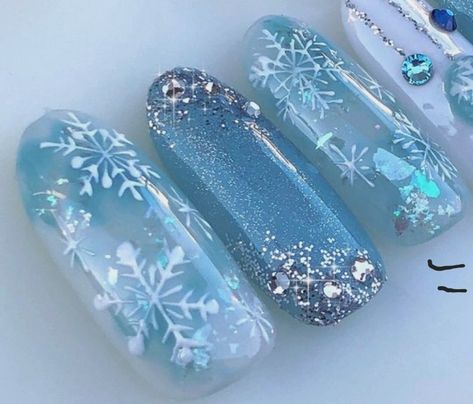 Nails Natale, Acrilyc Nails, Frozen Nails, Xmas Nail Art, Wow Nails, Milky Nails, Nails Art Designs, Christmas Gel Nails, Snowflake Nails