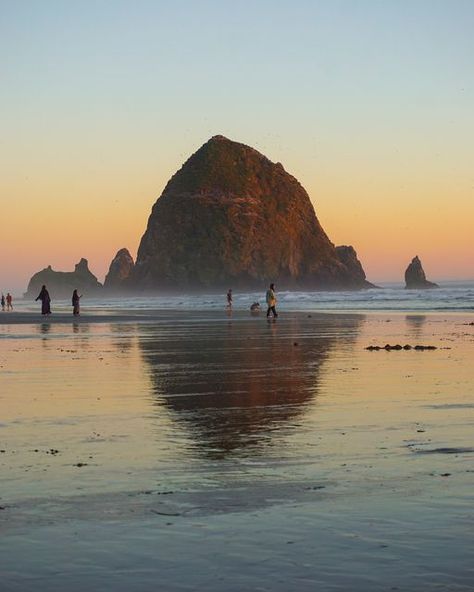 ashleymsilver on Instagram: "Cannon Beach appreciation post, 24hrs wasn’t enough time to stare at this rock 😆  #cannonbeach #cannonbeachoregon #oregon #coast #oregoncoast #sunset #skyfire #travel #solotravel #surfsandresort #beach #ocean #pacificnorthwest #pnw #pacificocean #getoutside #freshair #saltyhair #condenasttraveller #travelphotography #condenasttraveler #surfsand #glt" Oregon Cannon Beach, Oregon Coast Sunset, Canon Beach, Oregon Trip, Cannon Beach Oregon, West Coast Road Trip, Oregon Travel, Cannon Beach, 2025 Vision