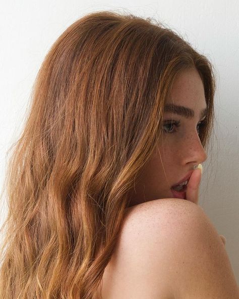 Eden chanel op Instagram: "<3" Eden Chanel, Lily Bloom, Black Iris, January 9, Hair Inspo Color, Light Hair, Ginger Hair, Bad Hair, Pretty Face