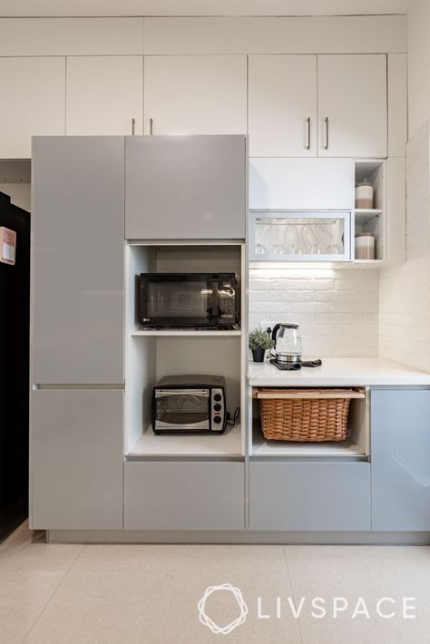 tall appliances u shaped kitchen Stylish Kitchen Ideas, Statement Backsplash, Kitchen Exposed Brick, Kitchen Tall Units, Simple Wooden Desks, Designs For Kitchen, Industrial Chic Kitchen, White Tv Unit, Tall Unit