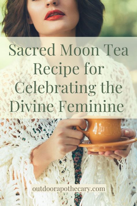 Moon Tea Recipe, Full Moon Tea, Moon Tea, Reading Tea Leaves, Tea Etiquette, Herbs List, Milk Tea Recipes, Tea Places, Salve Recipes