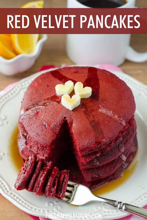 Red Velvet Pancake, Adventurous Recipes, Pancakes Cinnamon, Beet Pancakes, Cake Mix Pancakes, Blw Recipes, Cake Batter Dip, Kids Foods, Red Velvet Pancakes