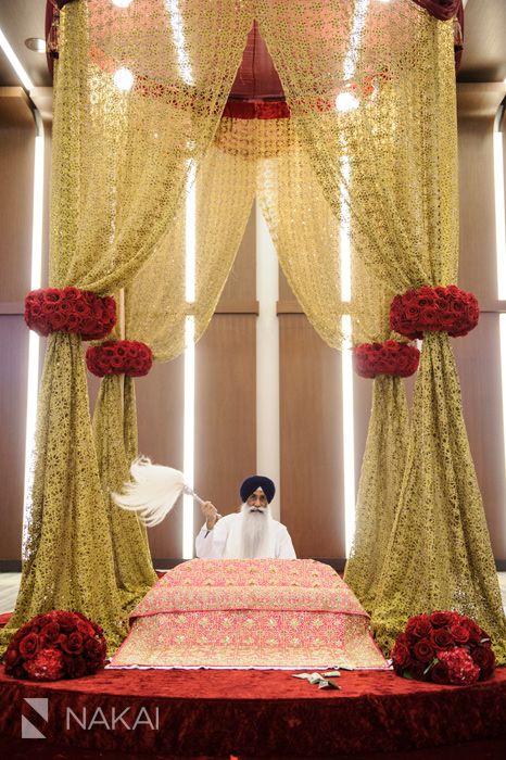 Chicago Wedding Photographer: Nakai Photography - Sikh wedding ceremony room photo! Wedding Ceremony Venue: Hyatt Regency OHare. Coordinator: Oliveaire Artisan Events and Meetings.  http://www.nakaiphotography.com Asian Wedding Photos, Sikh Wedding Decor, East Asian Wedding, Sikh Wedding Photography, Guru Granth Sahib, Guru Nanak Wallpaper, South East Asian, Indian Marriage, Desi Wedding Decor