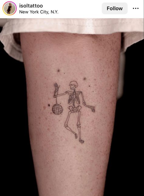 Disco Skeleton Tattoo, Delicate Skeleton Tattoo, Mini Skeleton Tattoo, Skeleton Tattoo Women, Cool Fineline Tattoo, Skeleton Listening To Music Tattoo, Girly Skeleton Tattoo, Dainty Skeleton Tattoo, Fine Line Skeleton Tattoo