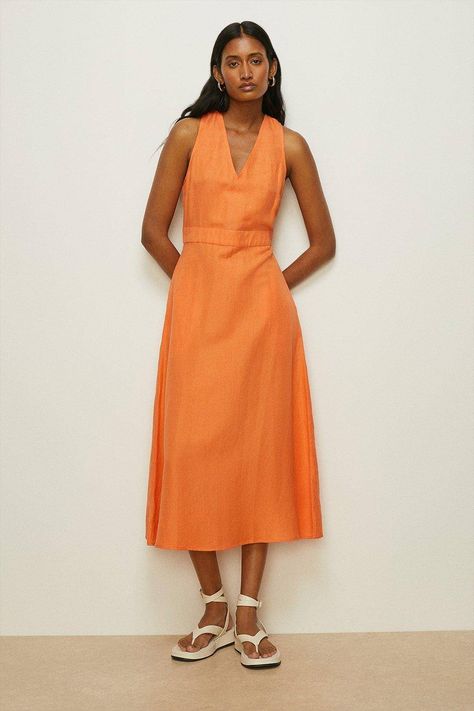 29 Linen Dresses That We Can't Stop Thinking About | Who What Wear UK Racer Neck Dress, Summer Dress Europe, Orange Linen Dress, Bordeaux Dress, Linen Halter Dress, Fancy Gown, Orange Outfits, Conscious Clothing, Gorgeous Summer Dresses