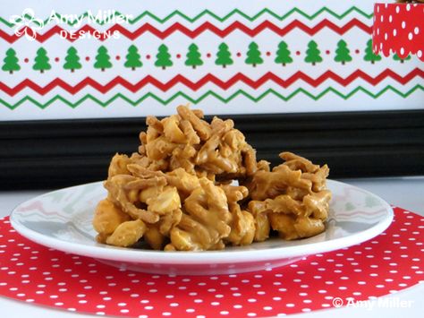 Butterscotch Haystacks - easy no bake recipe. Cashew Haystacks, Haystack Recipe, Butterscotch Haystacks, Haystacks Recipe, Holiday Platters, Delicious Christmas Cookies, Christmas Cookie Exchange, Cookie Swap, Bake Cookies