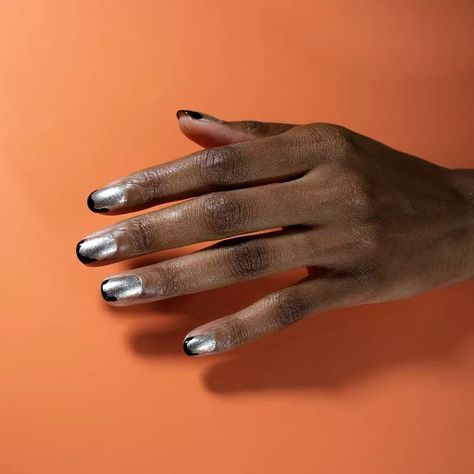 17 Black French Tip Manicures to Bring the Goth Revival Trend to Your Fingertips Black French Nail, French Nail Ideas, French Manicure Ideas, Black French Manicure, Black French Nails, Black French Tip, French Tip Manicure, White Manicure, Black French Tips