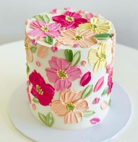 Floral Cake Birthday, Floral Cake Design, Bolo Vintage, Elephant Baby Shower Cake, Buttercream Cake Designs, Fairy Food, Birthday Cake With Flowers, Beautiful Cake Designs, Spring Cake