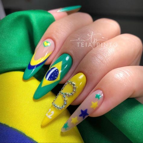 Brazil Inspired Nails, Barca Nails, Brazil Nails Design, Brazil Nails, Acrylic Nail Designs Classy, Flag Nails, Nails Pretty, Best Nails, Beauty Forever