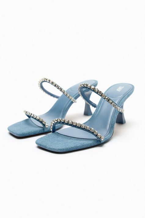 Discover great products at the best prices at Dealmoon. Zara RHINESTONE HEELED DENIM SANDALS. Price:$29.99 at Zara Zara Sandals, Denim Heels, Denim Sandals, Strappy High Heels Sandals, Zara Heels, Beautiful Sandals, Strappy High Heels, Kitten Heel Sandals, Red Sandals