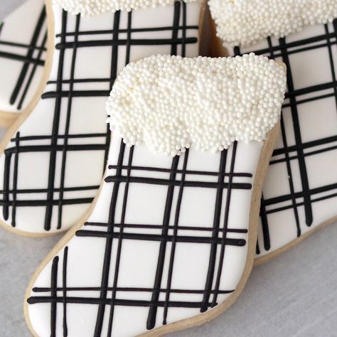 Black And White Christmas Cookies Decorated, Black And White Christmas Cookies, Plaid Sugar Cookies, Black And White Royal Icing Cookies, Peppermint Royal Icing Cookies, Plaid Royal Icing Cookies, Mitten Sugar Cookies Royal Icing, Mitten Sugar Cookies Decorated, Christmas Cutout Cookies