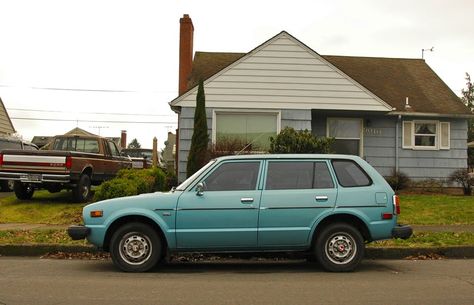 1978 Honda wagon. It was brown with a tan interior. I fixed something wrong with the engine and sold it immediately.. Old Honda Civic, Cars Honda, Wwii Plane, Honda (car), Nice Cars, Honda Fit, Vroom Vroom, Japanese Cars