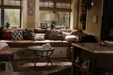 The Fosters House, Foster House, Promotional Photos, Abc Family, 17th Birthday, Sims House, House Layouts, Residential Design, House Inspo