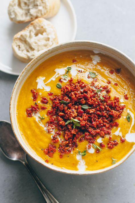 Vegan Butternut Squash Soup with Chorizo Crumble Chorizo Soup Recipes, Soup With Chorizo, Roasted Squash Soup, Creamy Butternut Squash Soup, Chorizo Soup, Vegan Butternut Squash Soup, Vegan Butternut Squash, Vegan Chorizo, Creamy Butternut Squash