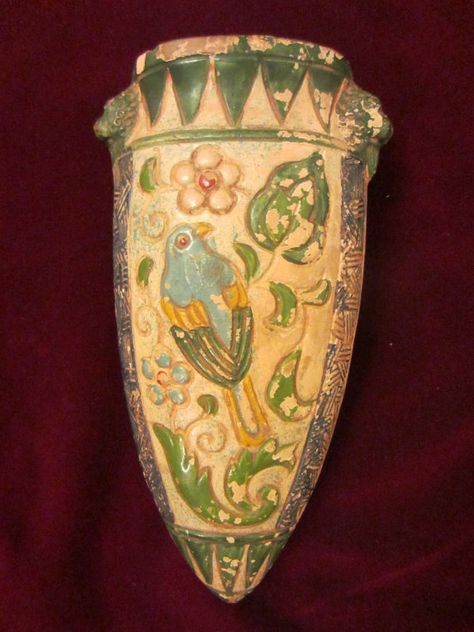 Art Deco Ceramic Wall Pocket Japaned by designeruniquefinds Bird Ceramic, Bisque Pottery, World Decor, Green Bird, Wall Pockets, Newport Beach, Birds Painting, Indoor Planters, Floral Painting