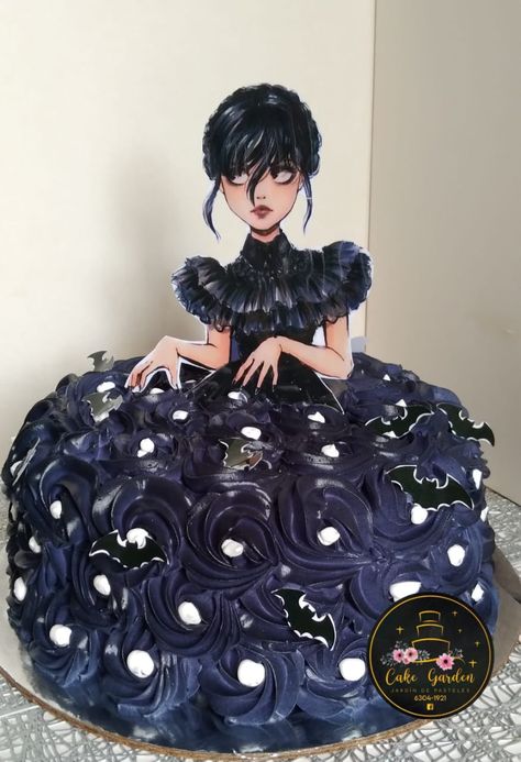 Wednesday Adams Cake Design, Wednesday Cake Design, Merlina Cake, Wednesday Theme, Wednesday Birthday, Wednesday Addams, Tiered Cakes, Themed Cakes, Birthday Ideas