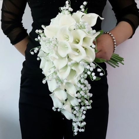 Cascading White Calla Lilly & Baby Breaths Floral Wedding Bouquet. Calla Lillies Bouquet, Bell Orchid, Lily Bridal Bouquet, Calla Lily Bridal, Lilies Of The Valley, Calla Lily Wedding, Cascading Bridal Bouquets, Calla Lily Bouquet, Wedding Bouquets Bride