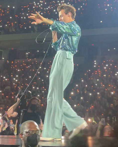 Harry Styles Blue Outfit, Harry Styles Lights Up, Sweet Husband, Blue Outfit, Blue Suit, Harry Styles, Rainbow, Turquoise, Collage