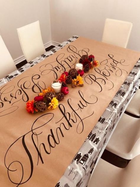 Kraft Paper Table Runner Thanksgiving, Thanksgiving Long Table Decor, Setting Thanksgiving Table, Table Decorations Thanksgiving, Table Setting Thanksgiving, Thanksgiving Table Inspiration, Boho Thanksgiving, Thanksgiving Decoration Ideas, Thanksgiving Table Settings Diy