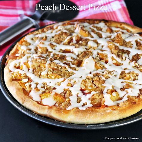 Peach Dessert Pizza with sweet delicious Georgia peaches with a streusel topping and sweet glaze. Peach Dessert Pizza, Peach Desser, Easy Peach Dessert, Peach Desserts Easy, Peach Pizza, Dessert Pizza Recipes, Peach Dessert, Georgia Peaches, Peach Desserts