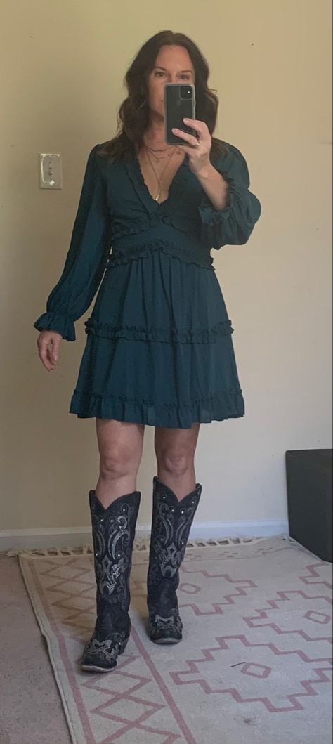 Cowgirl Dresses With Boots Formal, Plus Size Western Dresses With Boots, Cowboy Boots Outfit Night Out, Country Wedding Guest Outfit With Boots, Western Dresses With Boots, Dress Black Cowboy Boots, Dress With Cowboy Boots Wedding Guest, Country Dresses With Cowboy Boots, Country Wedding Guest Outfit