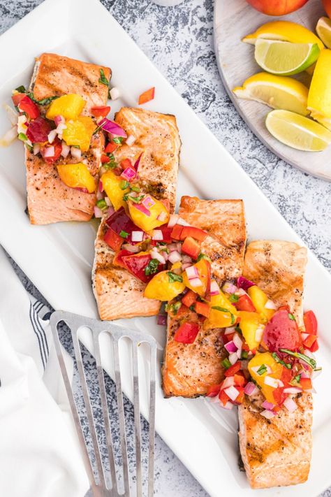 Grilled Salmon with Nectarine Salsa Recipe For Grilled Salmon, Nectarine Salsa, Fish On The Grill, Ways To Cook Salmon, Nectarine Recipes, Stomach Rumbling, Cook Salmon, Grilled Salmon Recipes, Most Pinned Recipes