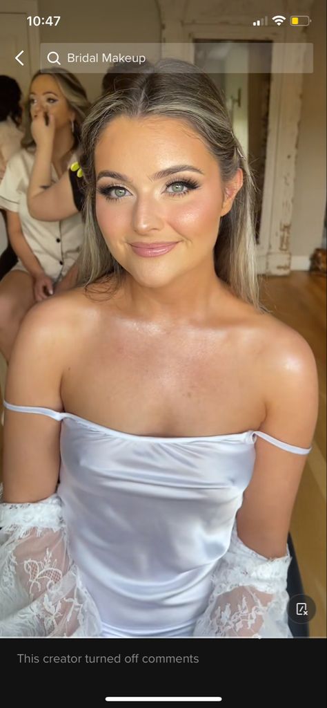 Soft Glam Wedding Makeup Bridesmaids, Bridal Makeup For Brunettes With Blue Eyes, Wedding Makeup For Blue Eyes Brunette Summer, Classic Bridesmaid Makeup, Glowy Bridal Makeup Brunette, Wedding Makeup Spring Brides, Light Glam Wedding Makeup, Wedding Makeup For Dark Blue Eyes, Bridal Makeup Blue Green Eyes