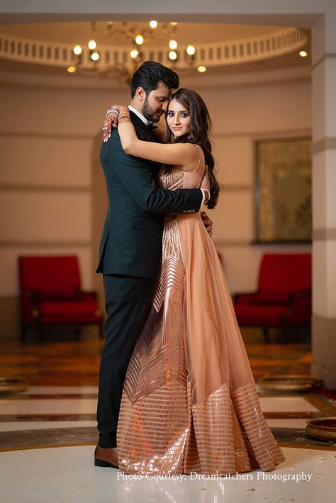 Dhanvee & Jay | ITC Grand Maratha | Mumbai weddings | WeddingSutra Engagement Portraits Poses, Indian Wedding Reception Outfits, Wedding Matching Outfits, Marriage Poses, Creative Couples Photography, Bride Groom Poses, Indian Bride Poses, Minimalistic Decor, Indian Wedding Poses