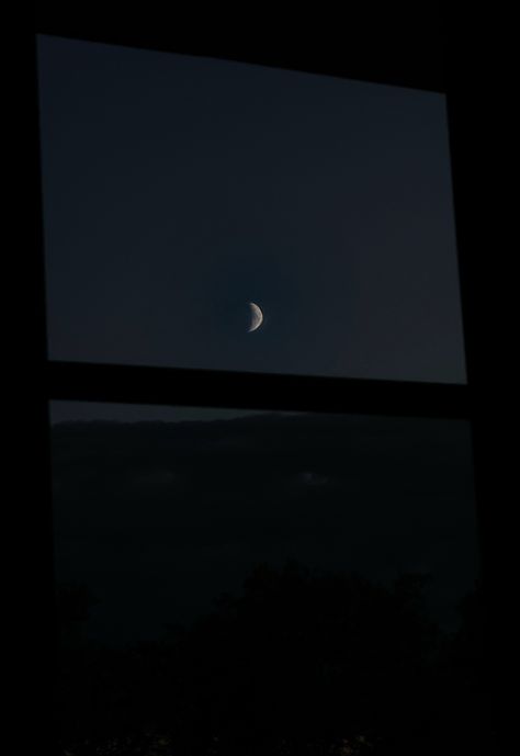 Moon From Window Aesthetic, Window At Night Aesthetic, Moon View From Window, Moon Window Night, Moon Window, Breakup Picture, Artwork Ideas, Sky Pictures, Window View