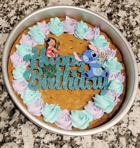 #liloandstitch #cookie #cake #Cookiecake #wilton #lilo #stitch #birthdaycake Lilo And Stitch Cookie Cake, Stitch Cookie Cake, Lilo And Stitch Cake, Stitch Party, Stitch Cake, Cookie Cake Birthday, Baking Business, Cookie Ideas, Lilo Stitch