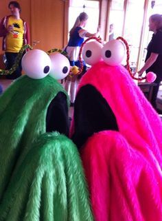 Muppet Costumes, Yip Yip Costume, Creative Halloween Costumes Diy, Ball Costume, Yip Yip, Samhain Halloween, Costume Tutorial, Halloween Costumes Friends, Mini Farm