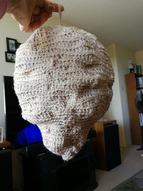 Crochet Hornets Nest, Crochet Wasp Nest Free Pattern, Crochet Hornets Nest Free Pattern, Hornet Trap, Hornets Nest, Wasp Nest, Creation Crafts, Wasp, Hornet