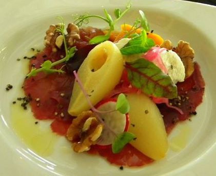 Lightly smoked Carpaccio of Springbok with pears, goats cheese and walnuts Springbok Carpaccio, Tea Lounge, Goats Cheese, Old Bar, Champagne Bar, Restaurant Ideas, Family Restaurants, Pool Bar, Fine Dining Restaurant