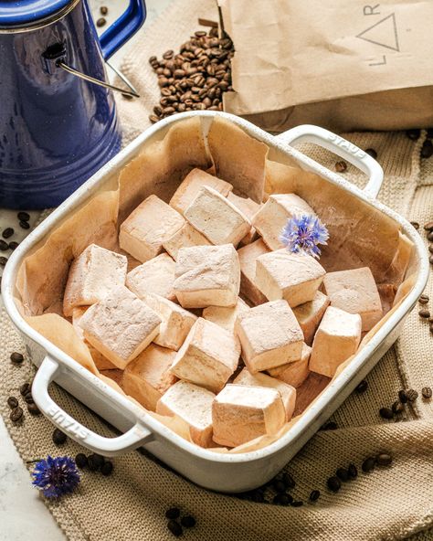 Coffee Marshmallows, Love Herbs, How To Stack Cakes, Brownie Pan, Unflavored Gelatin, Strong Coffee, Unsweetened Cocoa, Candy Recipes, Corn Syrup