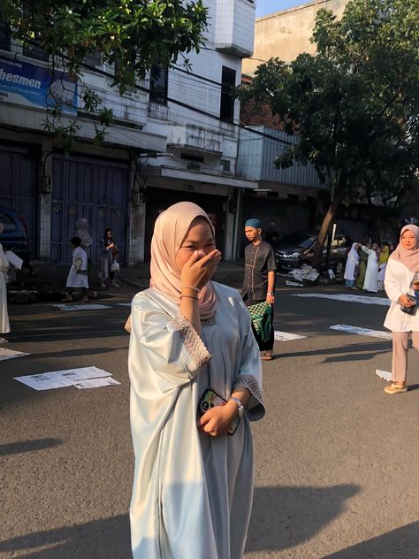 #outfitlebaran
#ootdmuslim
#kaftan Hari Raya Outfit, Outfit Hari Raya, Inspirasi Outfit Lebaran, Ootd Muslim, Lebaran Outfit, Ootd Lebaran, Ootd Dress, Hari Raya, Fashion Hijab