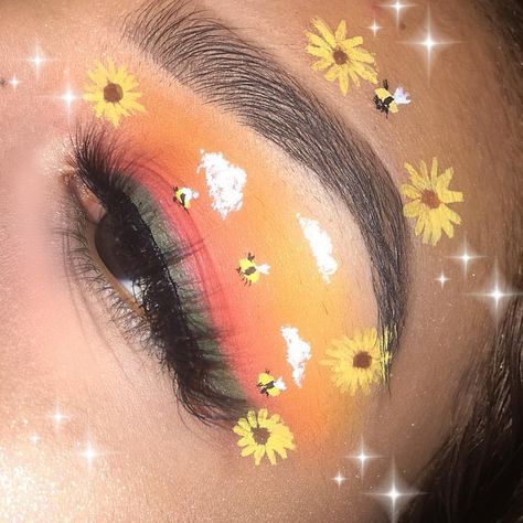 flower boy Sunflower And Clouds, Eyes Pic, Soft Flowers, Flower Boy, Abstract Painting Techniques, Make Up Inspo, Creative Makeup Looks, Aesthetic Eyes, Aesthetic Boy