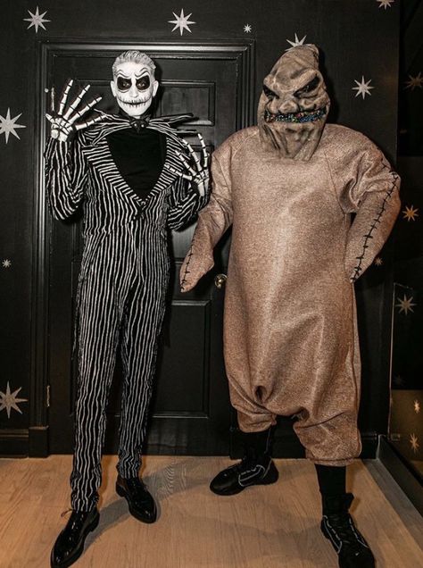 Jack Skellington Cosplay, Halloween Bride Costumes, The Pumpkin King, Tim Burton Style, Witchy Halloween, Halloween Makeup Inspiration, Pumpkin King, Scary Costumes, G Eazy