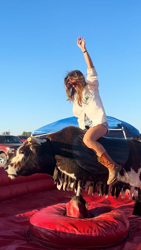 Auburn rodeo mechanical bull aesthetic mood Mechanical Bull Aesthetic, Bull Aesthetic, Flawless Elsie Silver, Rhett Eaton, Summer Hamilton, Mexican Rodeo, Rodeo Bull, Elsie Silver, Mechanical Bull