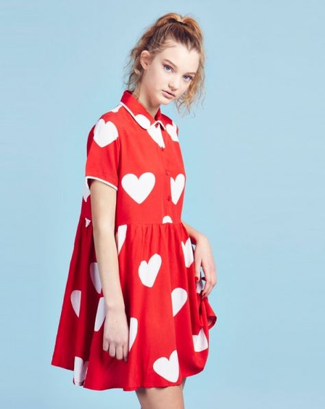 Lazy Oaf Red Heart Dress - Dresses - Categories - Womens Red Heart Dress, Moda Pinup, Streetwear For Men, Textil Design, Lazy Oaf, Ropa Diy, Valentine's Day Outfit, Heart Dress, Kawaii Fashion