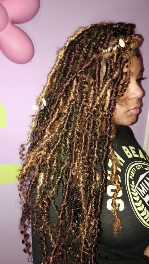 Natural Locs, Bohemian Locs, Boho Locs, Natural Hair Stylists, Bohemian Braids, Wavy Curls, Natural Hair Twists, Twist Braid Hairstyles, Goddess Locs